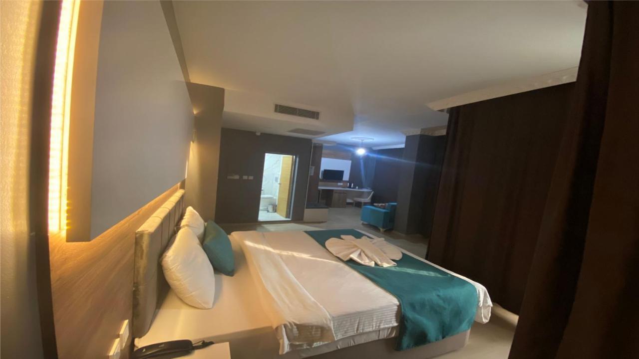 Hotel Bozoogullari Batman Bagian luar foto